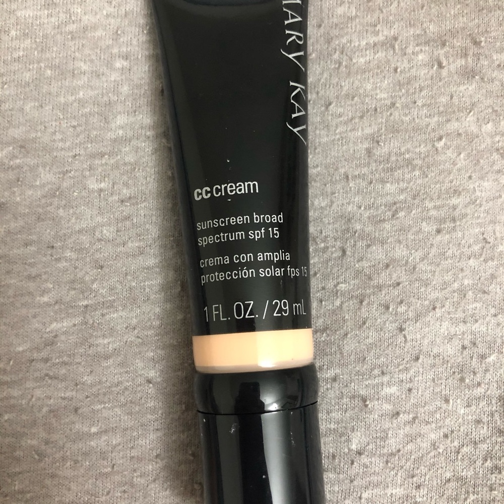 Mary Kay CC cream- light